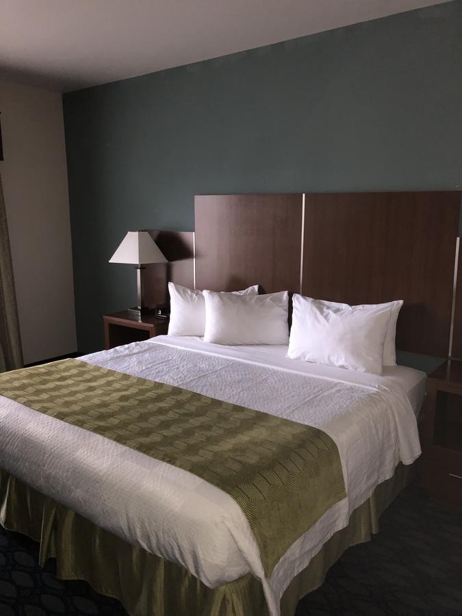 Countryview Inn & Suites Robinson Buitenkant foto
