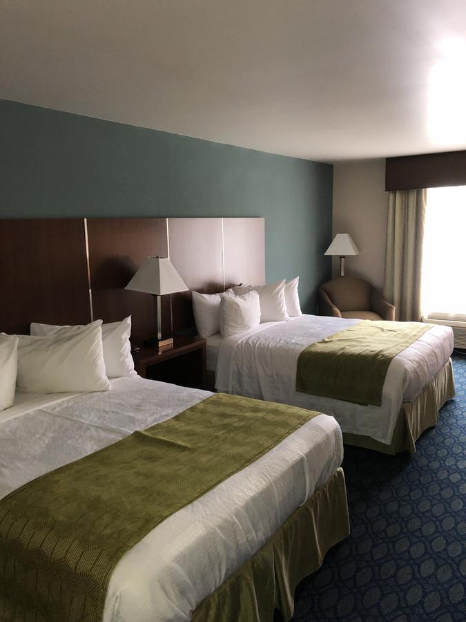 Countryview Inn & Suites Robinson Buitenkant foto