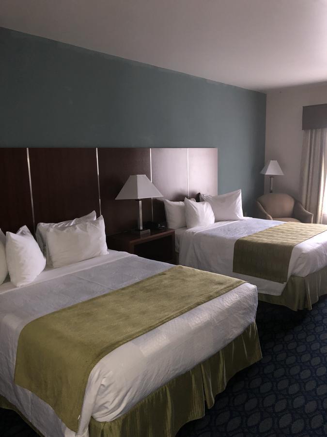 Countryview Inn & Suites Robinson Buitenkant foto