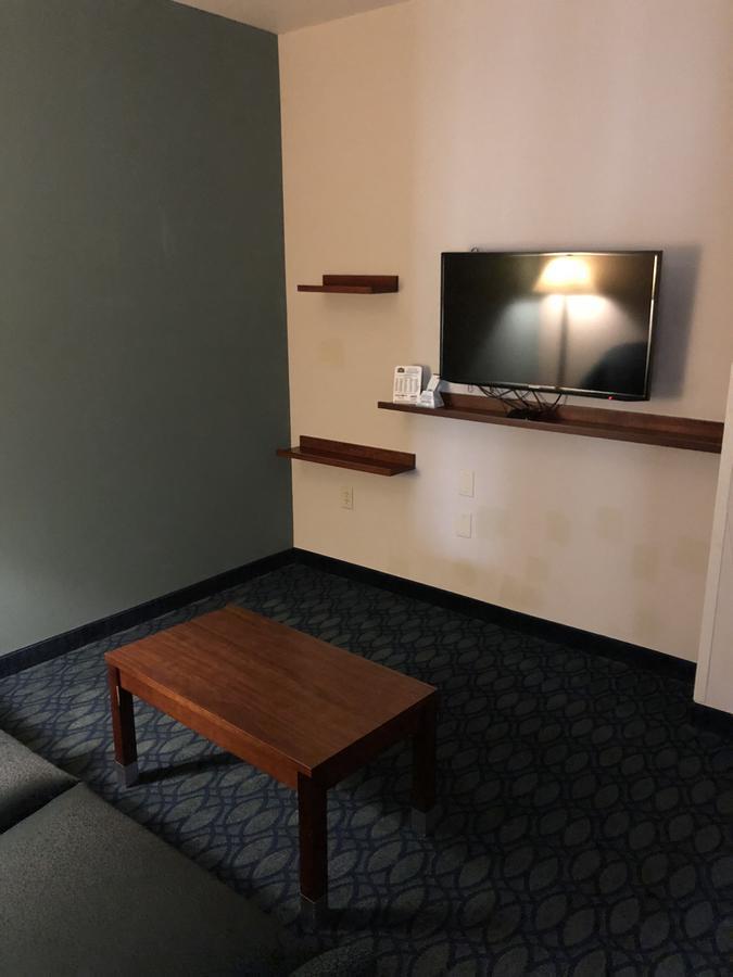 Countryview Inn & Suites Robinson Buitenkant foto