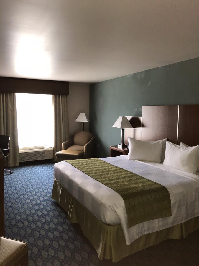 Countryview Inn & Suites Robinson Buitenkant foto