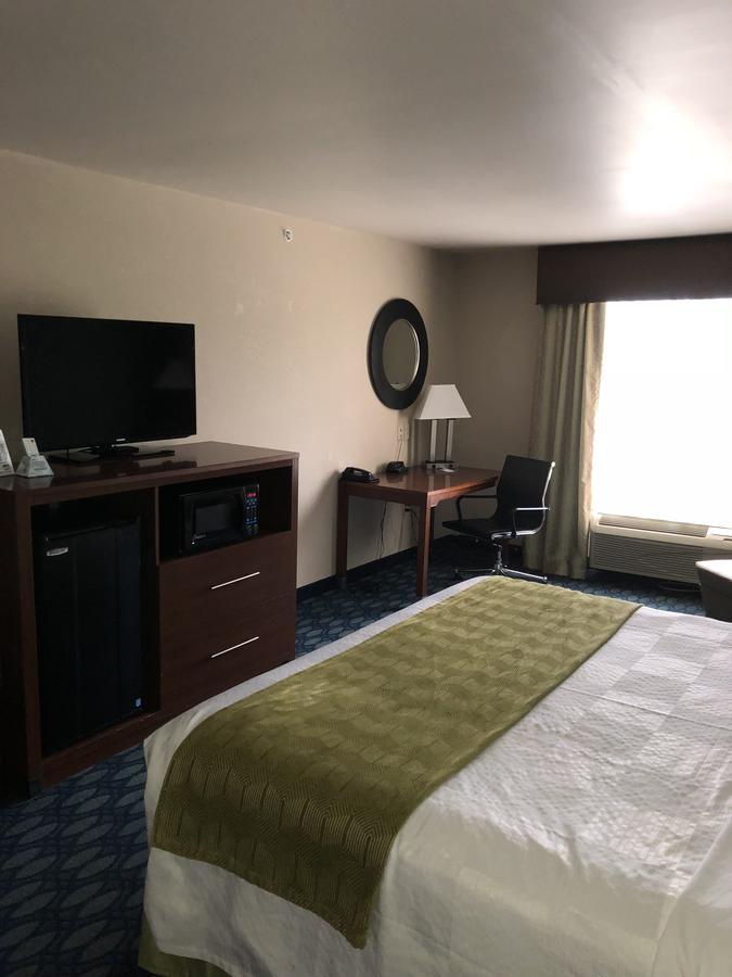 Countryview Inn & Suites Robinson Buitenkant foto