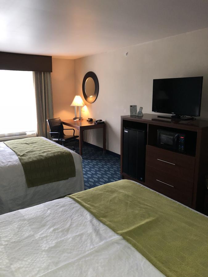 Countryview Inn & Suites Robinson Buitenkant foto
