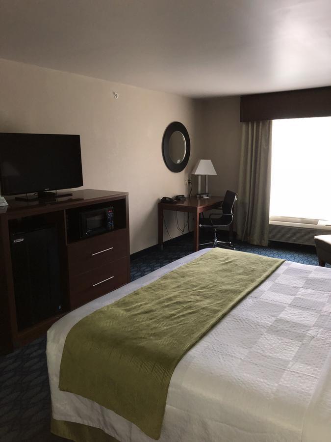 Countryview Inn & Suites Robinson Buitenkant foto