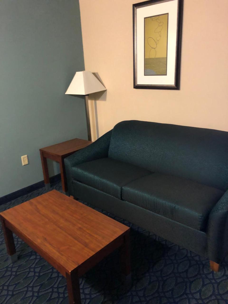 Countryview Inn & Suites Robinson Buitenkant foto